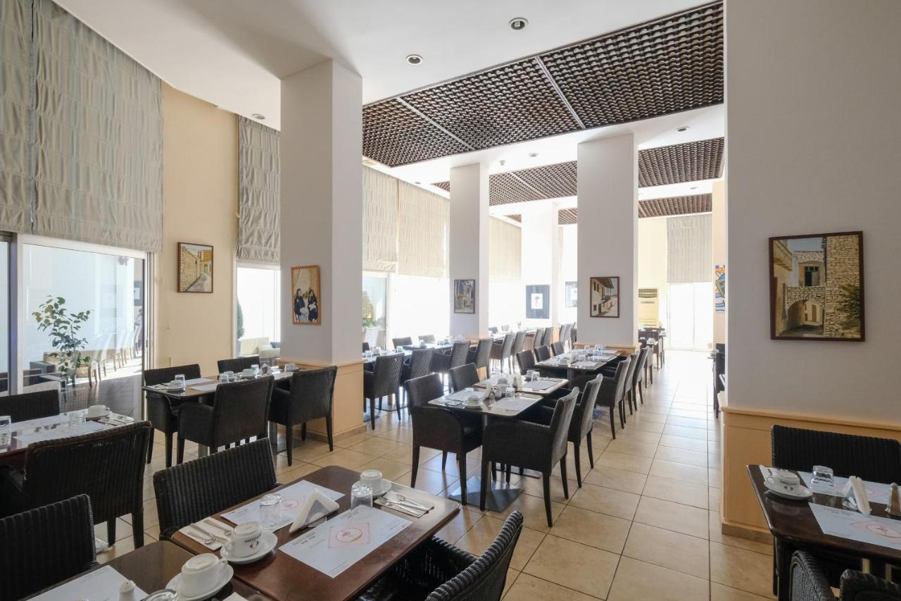 Flamingo Beach Hotel Larnaca Exterior foto